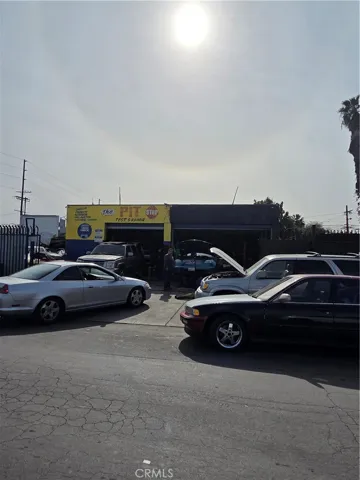 8401 S San Pedro, Los Angeles, California 90003