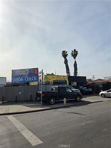 8401 S San Pedro, Los Angeles, California 90003