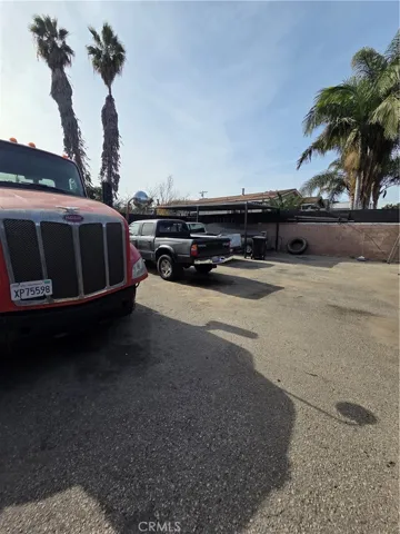 8401 S San Pedro, Los Angeles, California 90003