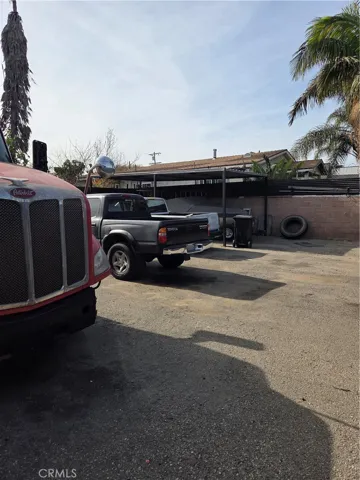 8401 S San Pedro, Los Angeles, California 90003