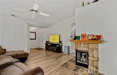 2906 Summer Set Cir, Banning, California 92220 home-pic-10