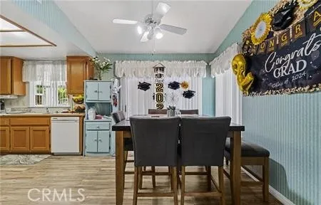 2906 Summer Set Cir, Banning, California 92220 home-pic-6