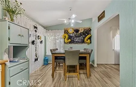 2906 Summer Set Cir, Banning, California 92220 home-pic-9