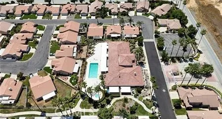 2906 Summer Set Cir, Banning, California 92220 home-pic-32