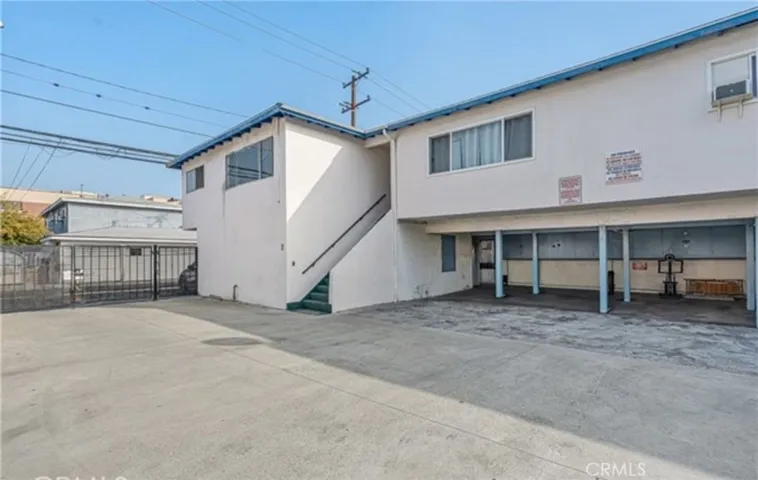 6021 Gage 4, Bell Gardens, California 90201