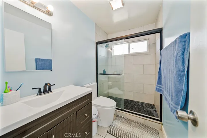 6021 Gage 4, Bell Gardens, California 90201