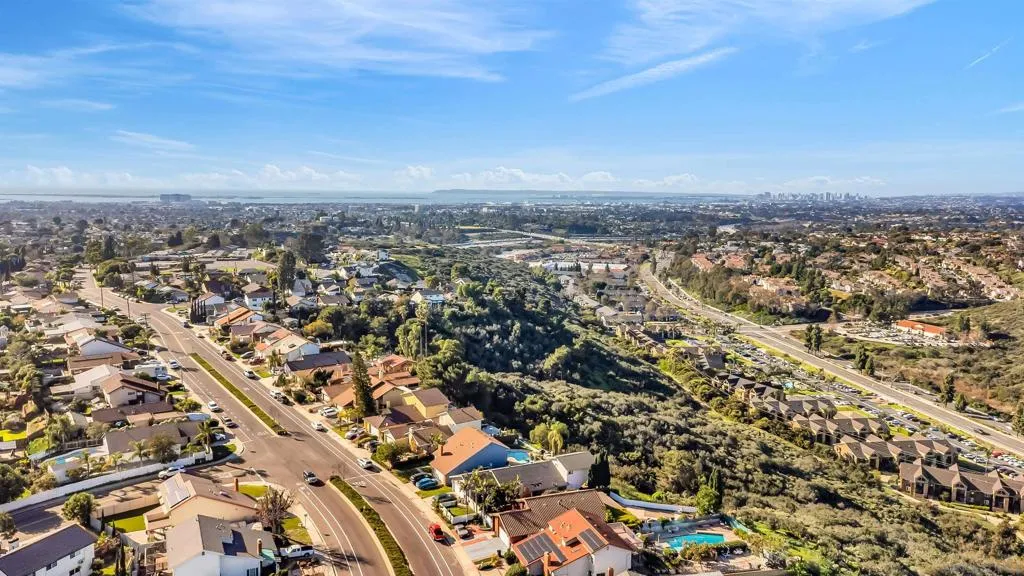 607 E E J St, Chula Vista, California 91910 home-pic-7
