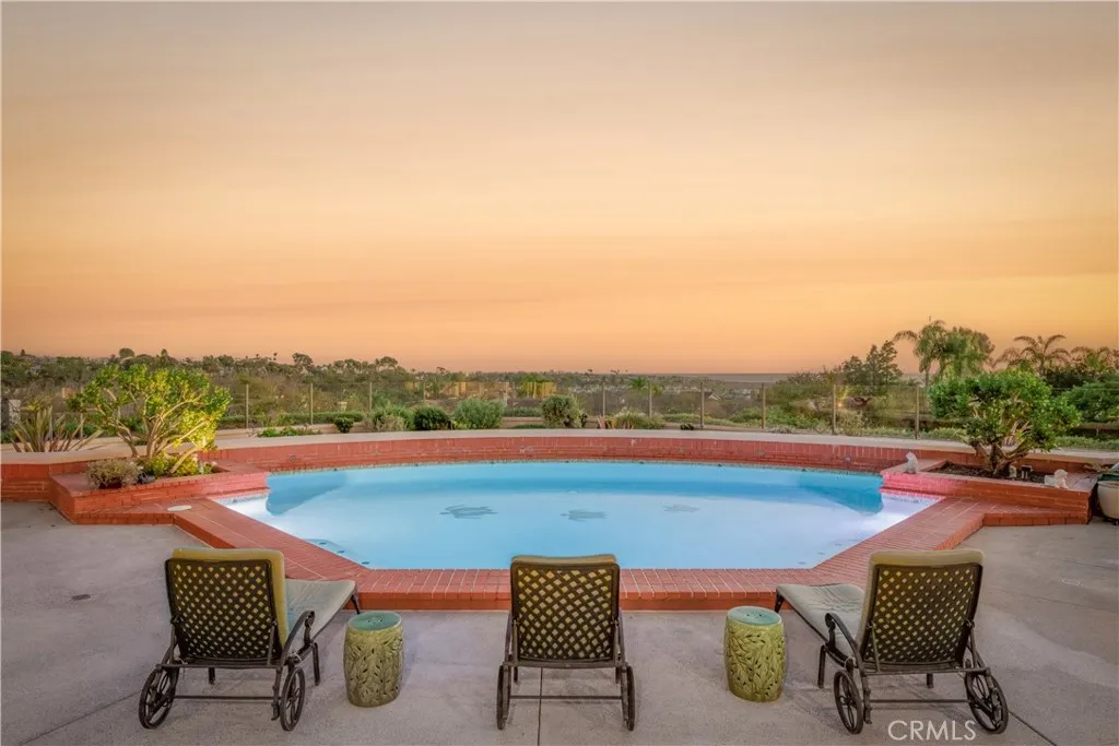 44 New Haven, Laguna Niguel, California 92677 home-pic-3