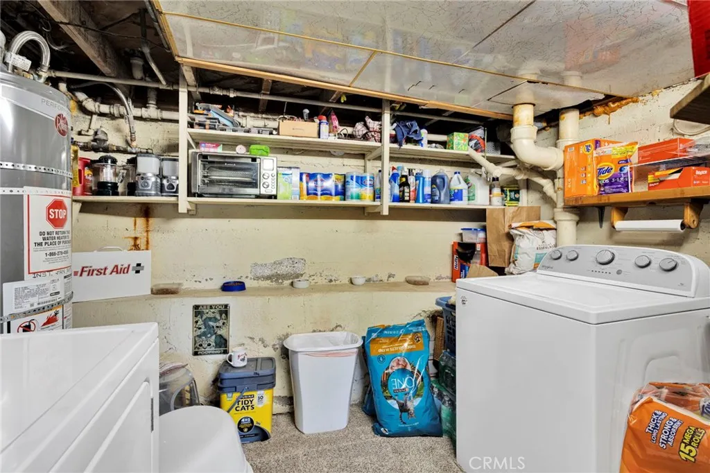 993 Mercury Way, Crestline, California 92325 home-pic-38