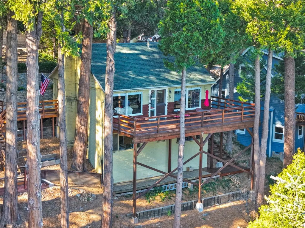 993 Mercury Way, Crestline, California 92325 home-pic-50