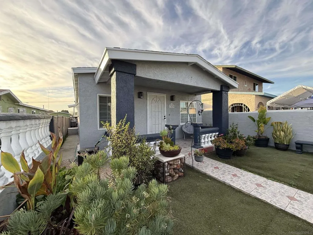3428 40th, San Diego, California 92105 home-pic-1