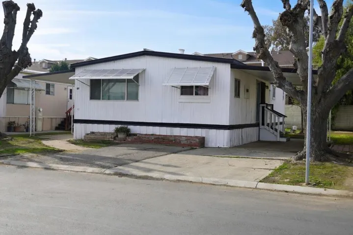 436 N Mercey Springs Rd Spc 69 Los Banos CA 93635
