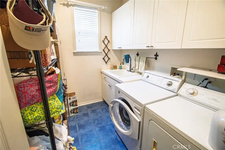 Laundry room priviliges