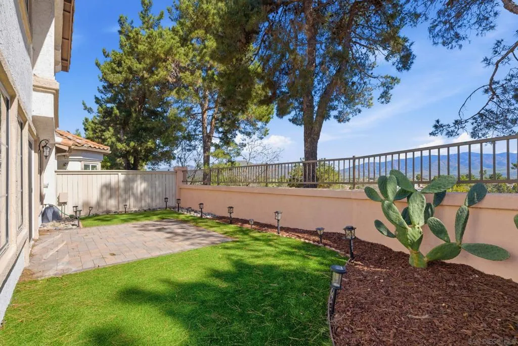 2517 Whispering Palms Loop, Chula Vista, California 91915 home-pic-67