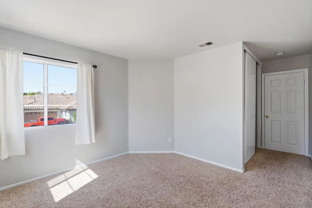2517 Whispering Palms Loop, Chula Vista, California 91915 home-pic-63