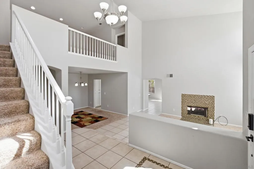 2517 Whispering Palms Loop, Chula Vista, California 91915 home-pic-15
