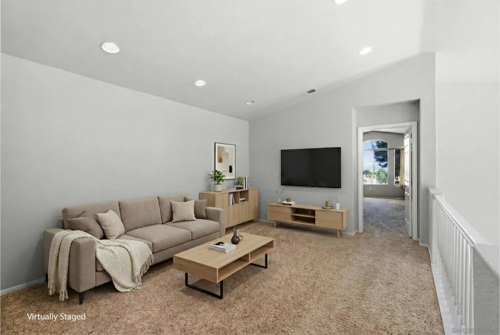 2517 Whispering Palms Loop, Chula Vista, California 91915 home-pic-48