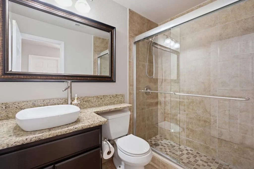 2517 Whispering Palms Loop, Chula Vista, California 91915 home-pic-64