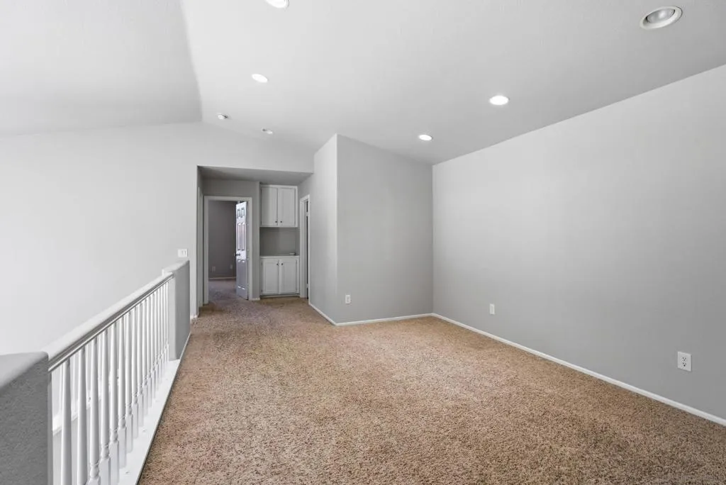 2517 Whispering Palms Loop, Chula Vista, California 91915 home-pic-57