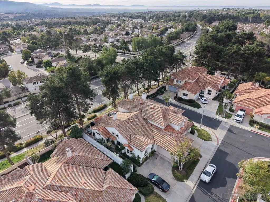 2517 Whispering Palms Loop, Chula Vista, California 91915 home-pic-25