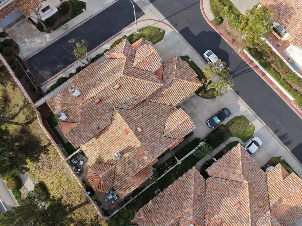 2517 Whispering Palms Loop, Chula Vista, California 91915 home-pic-35