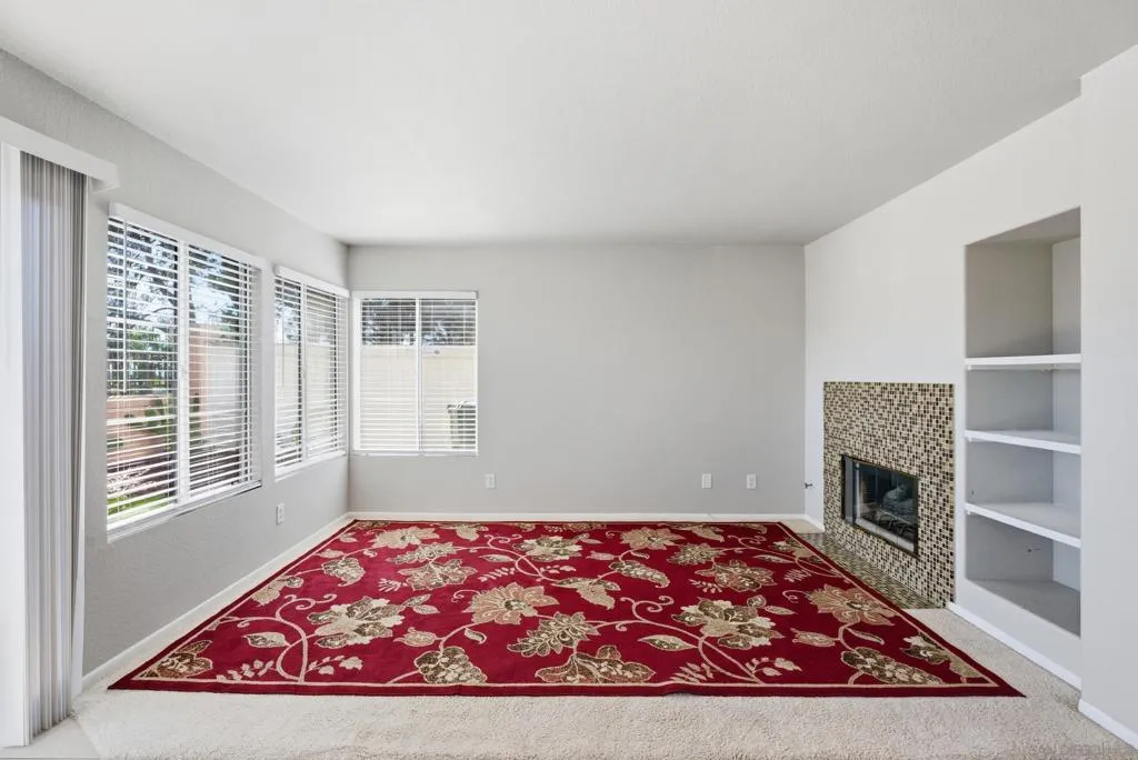 2517 Whispering Palms Loop, Chula Vista, California 91915 home-pic-30
