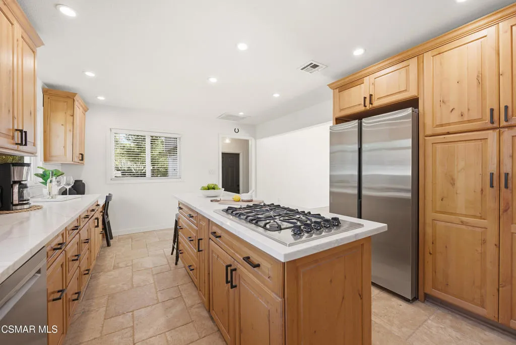 1289 El Monte Drive, Thousand Oaks, California 91362 home-pic-17