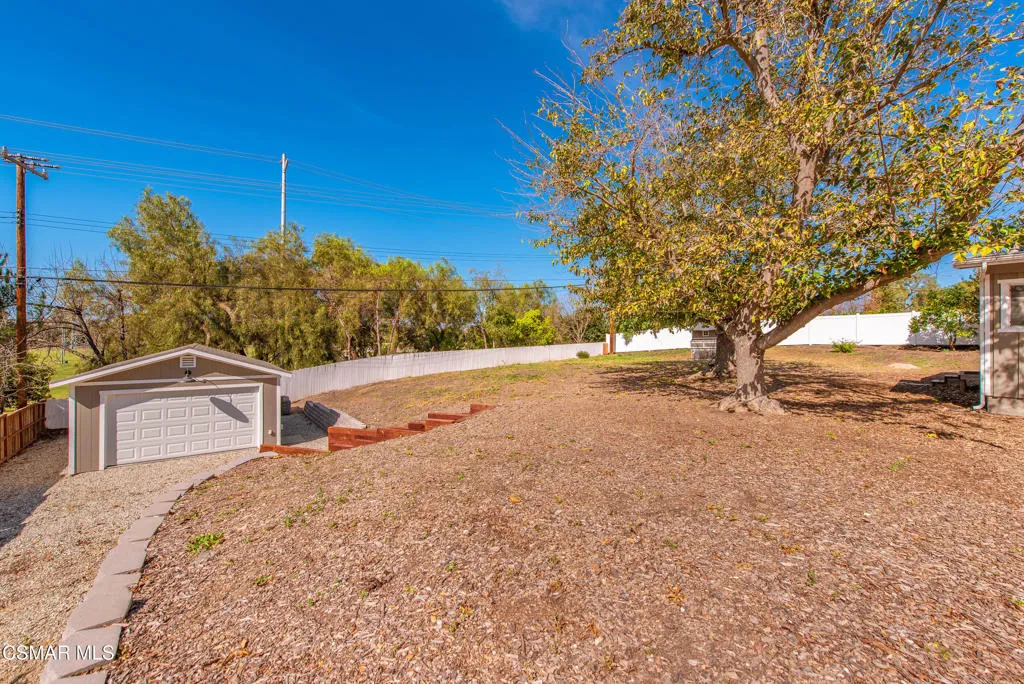 1289 El Monte Drive, Thousand Oaks, California 91362 home-pic-37