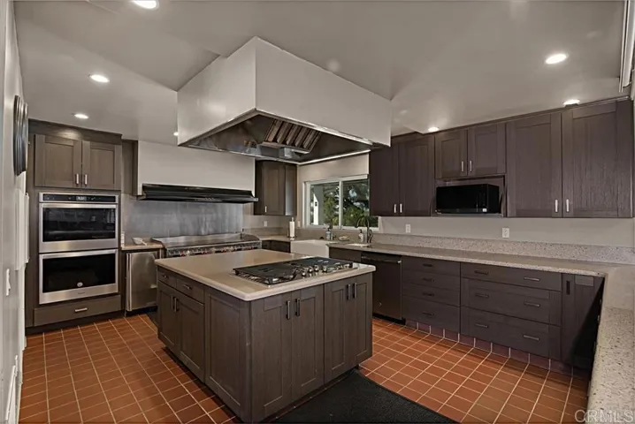 1930 W San Marcos Boulevard 204, San Marcos, California 92078