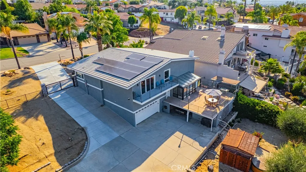 23256 Gray Fox Drive, Canyon Lake, California 92587 home-pic-4