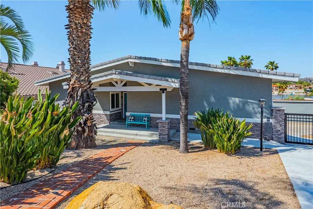 23256 Gray Fox Drive, Canyon Lake, California 92587 home-pic-8