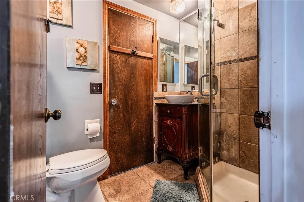 23256 Gray Fox Drive, Canyon Lake, California 92587 home-pic-20