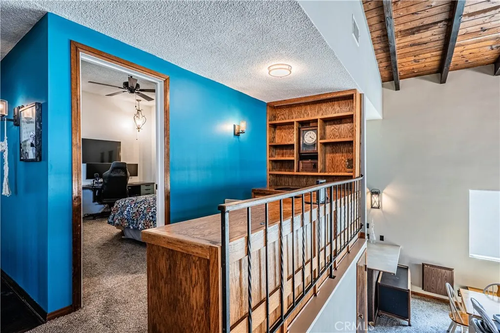 23256 Gray Fox Drive, Canyon Lake, California 92587 home-pic-12