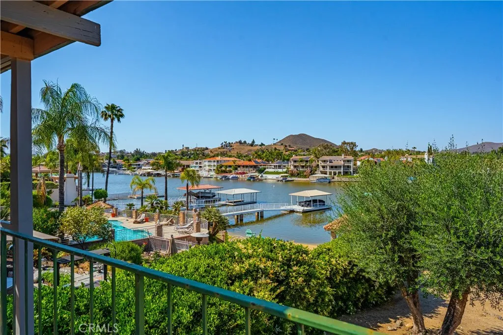 23256 Gray Fox Drive, Canyon Lake, California 92587 home-pic-51