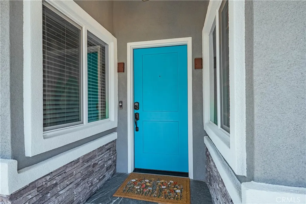 23256 Gray Fox Drive, Canyon Lake, California 92587 home-pic-10