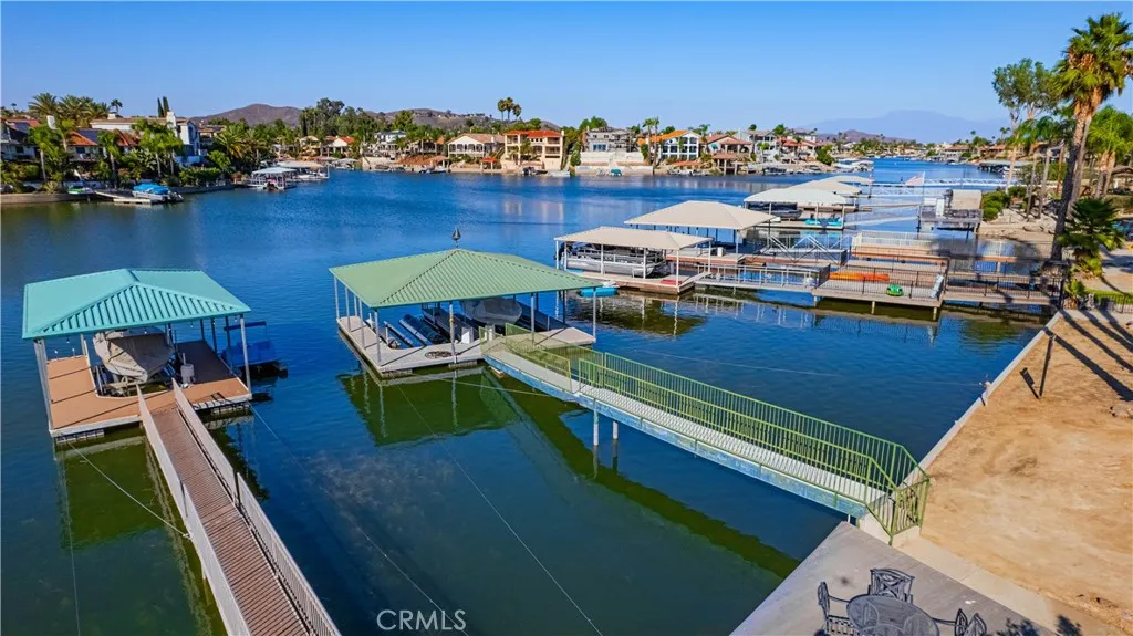 23256 Gray Fox Drive, Canyon Lake, California 92587 home-pic-5