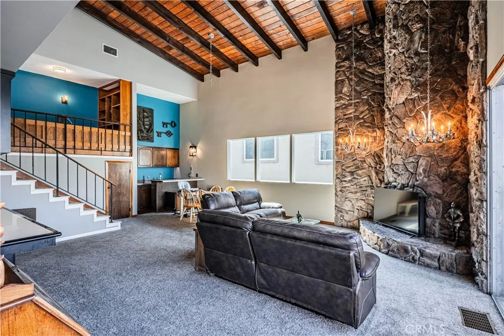 23256 Gray Fox Drive, Canyon Lake, California 92587 home-pic-35