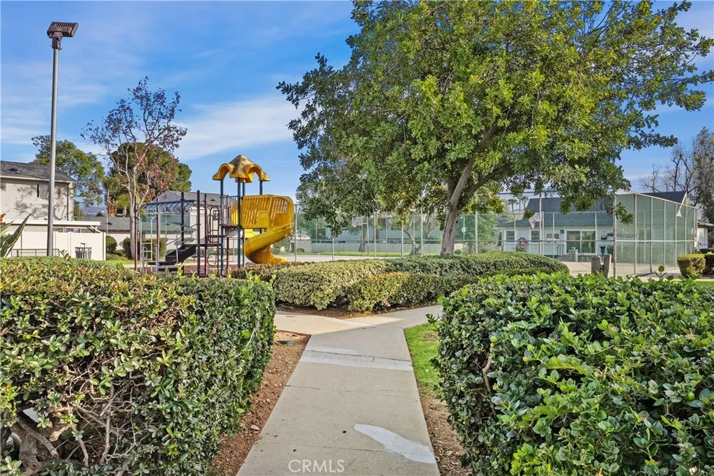 6703 Moselle Circle, Yorba Linda, California 92886 home-pic-8