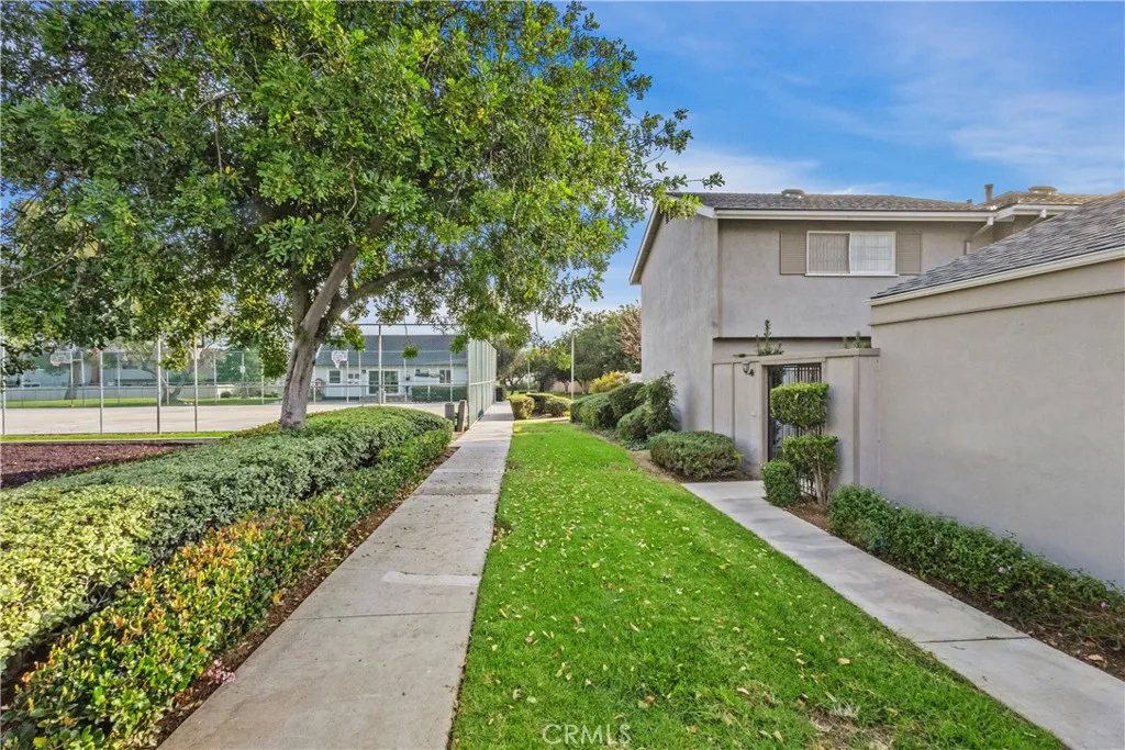 6703 Moselle Circle, Yorba Linda, California 92886 home-pic-11