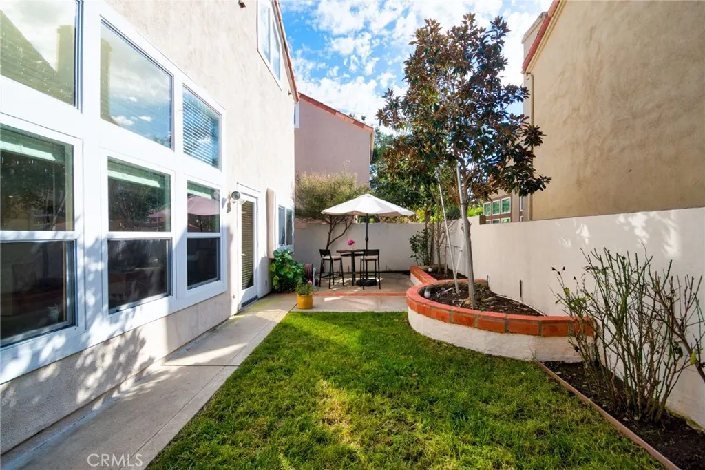 19 Las Cruces, Irvine, California 92614 home-pic-48