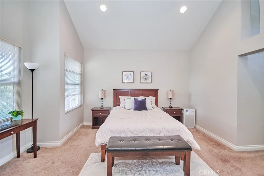 19 Las Cruces, Irvine, California 92614 home-pic-27