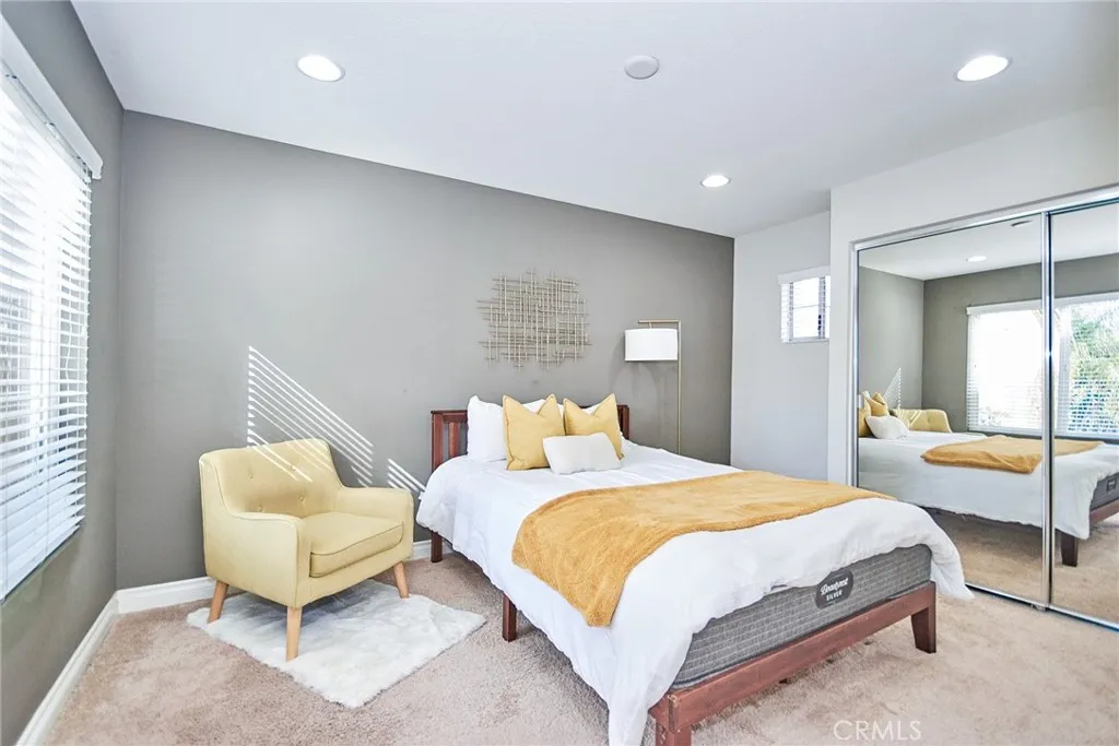 19 Las Cruces, Irvine, California 92614 home-pic-36