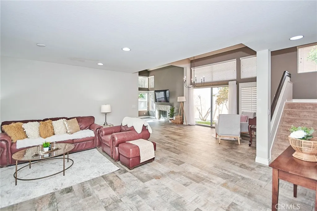 19 Las Cruces, Irvine, California 92614 home-pic-22