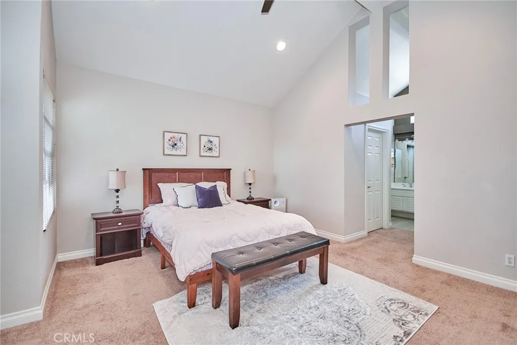 19 Las Cruces, Irvine, California 92614 home-pic-26