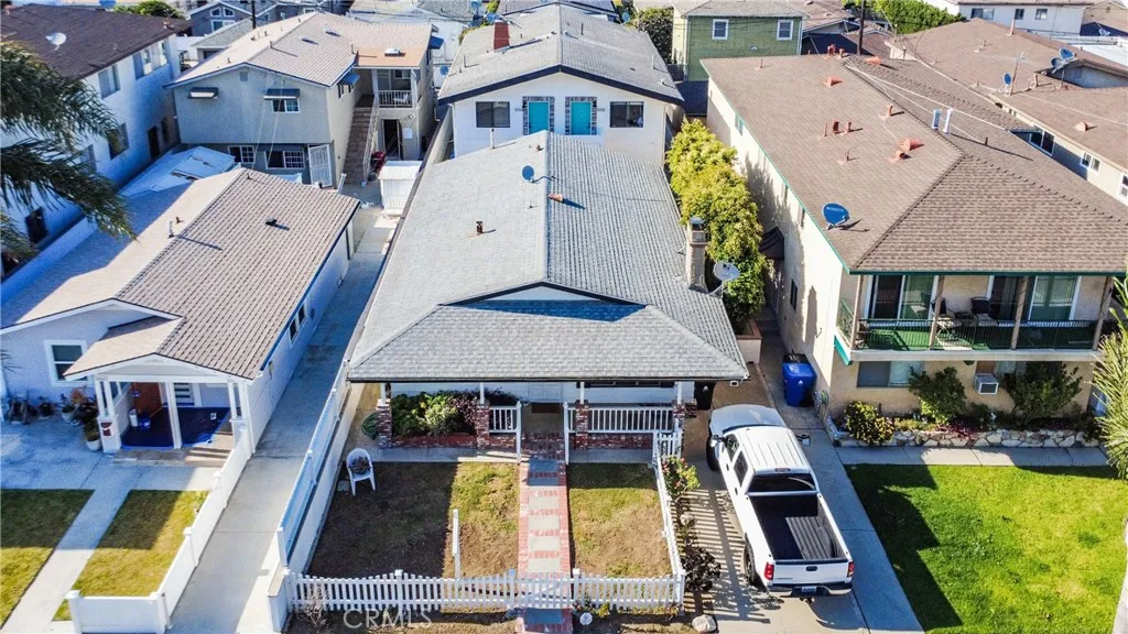 1054 W 23rd Street, San Pedro, California 90731 home-pic-2