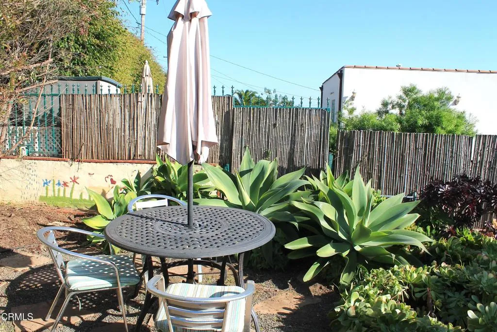 1693 Poli Street, Ventura, California 93001 home-pic-30