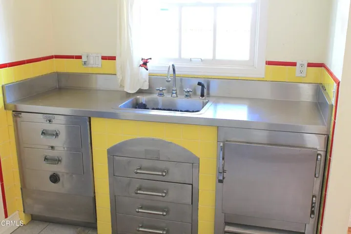 Stainless prep area 50s era
