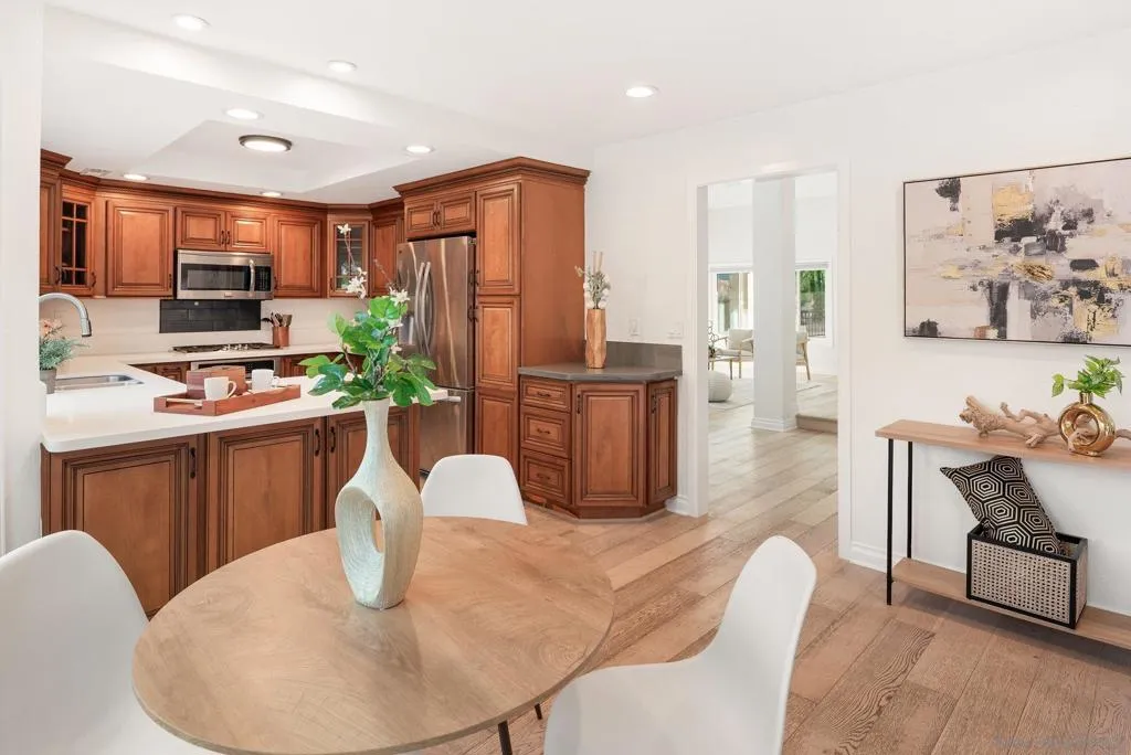 4246 Cordobes Cv, San Diego, California 92130 home-pic-14