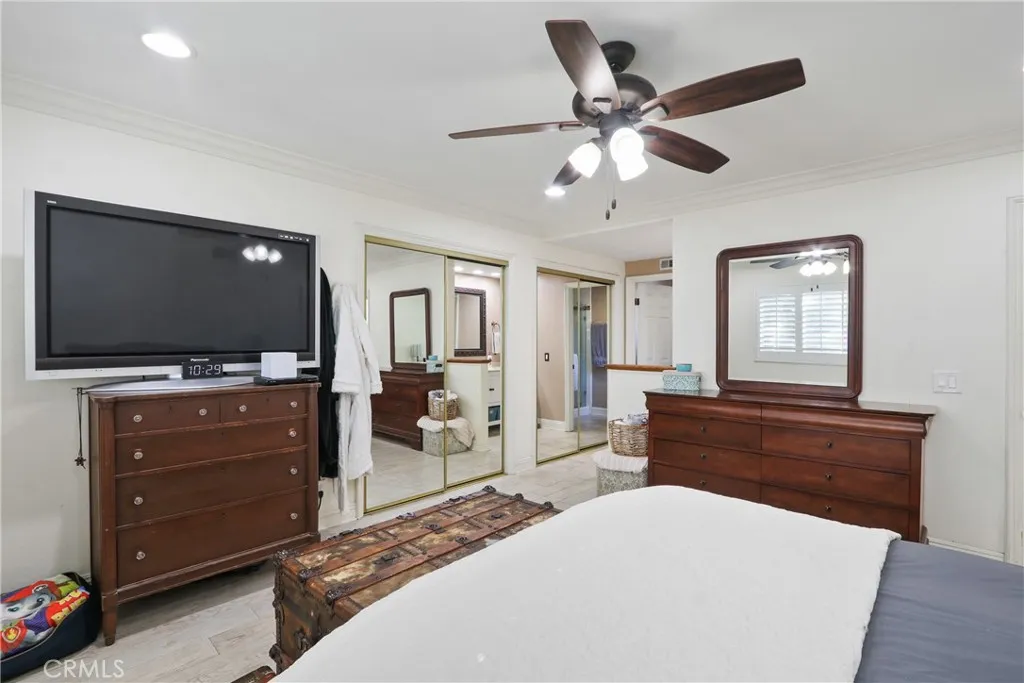 104 N Mangrove Avenue, Covina, California 91724 home-pic-14