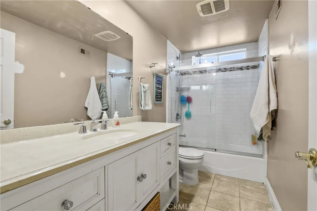 104 N Mangrove Avenue, Covina, California 91724 home-pic-19